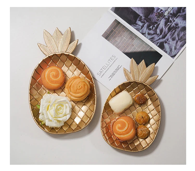 Nordic Wooden Tray Gold Leaf Shape Serving Tray Jewelry Pallet Fruit Snack Candy Dish Table Decoration Storage Organizer