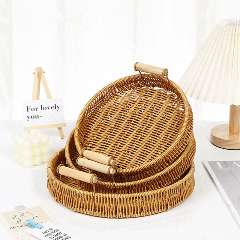 Multi-size Handwoven Rattan Storage Tray Round Wicker Basket Serving Tray With Wooden Handle Bread Food Plate Fruit Cake Platter