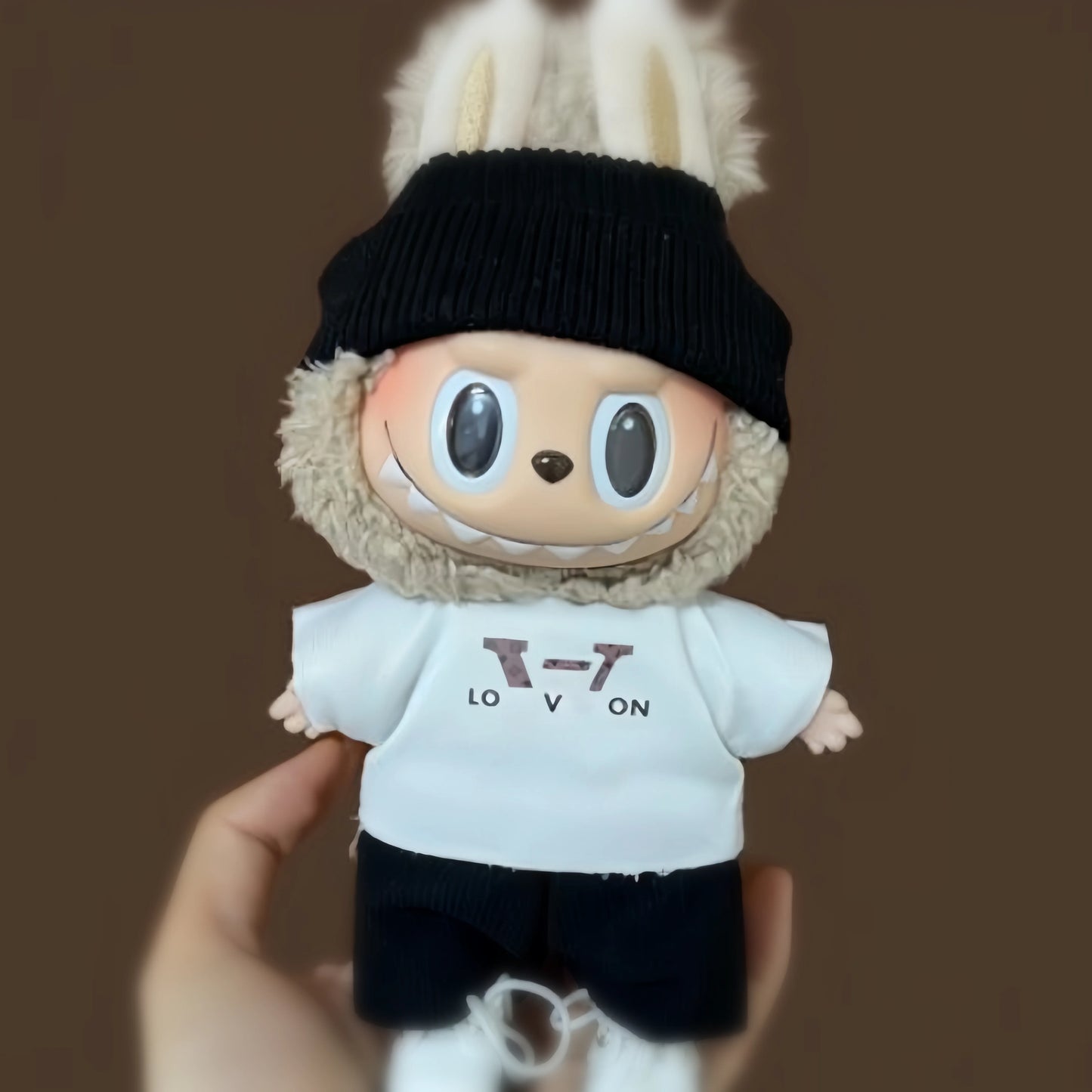 Clothes for labubu 17cm doll, a great gift for friends. Delicate workmanship, clean trimming. fashionable style