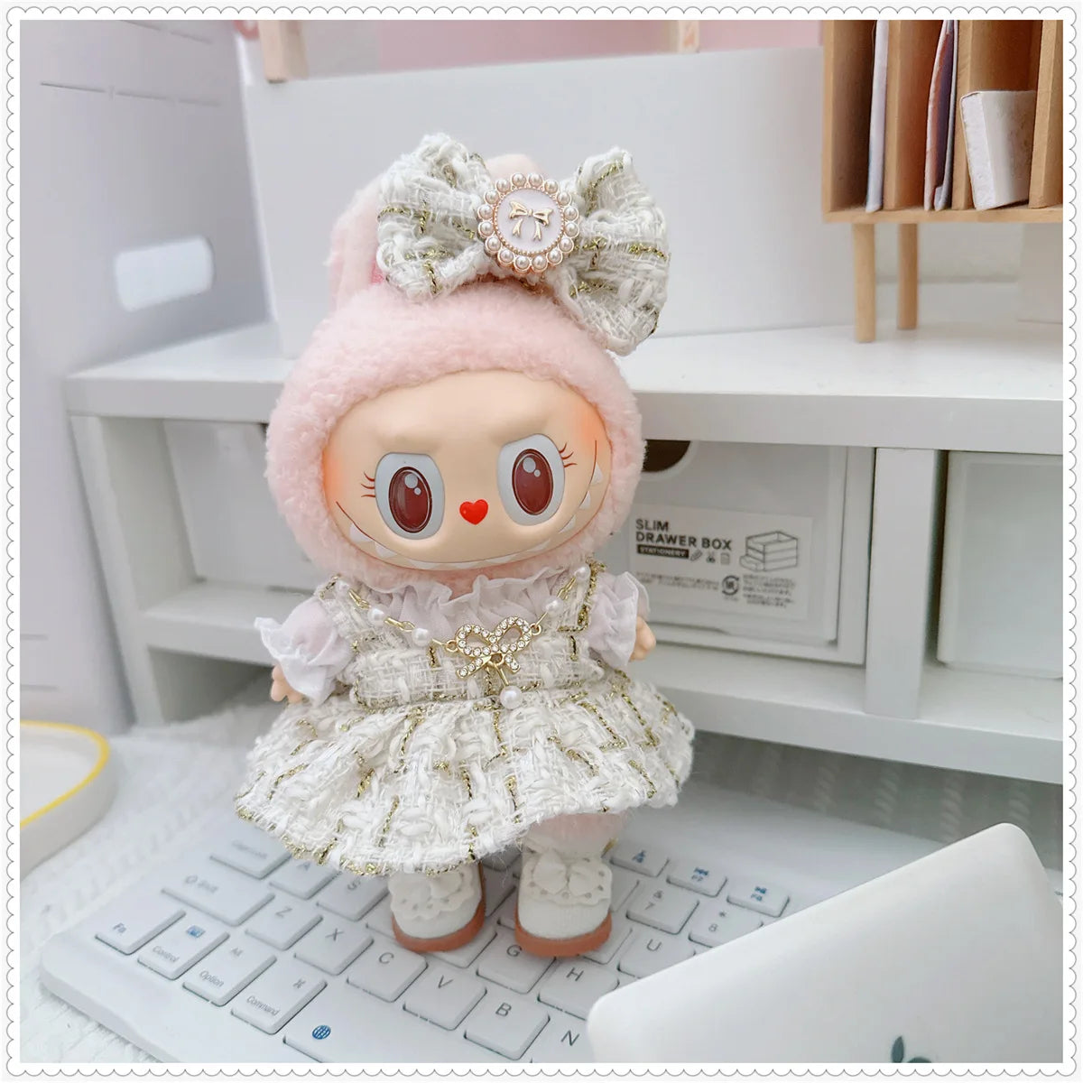 17cm Labubu Doll Accessories Clothes Advanced Luxury Design Sweet Woolen Shawl Suit Skirt Labubu Clothes Messenger Bag Loafers