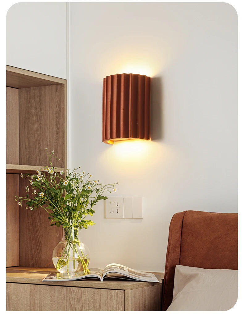 Resin High-end Fashionable Bedroom Living Room Dining Room Wall Lamp Warm Atmosphere Wall Lamp Llighting Balcony Wall Lamp