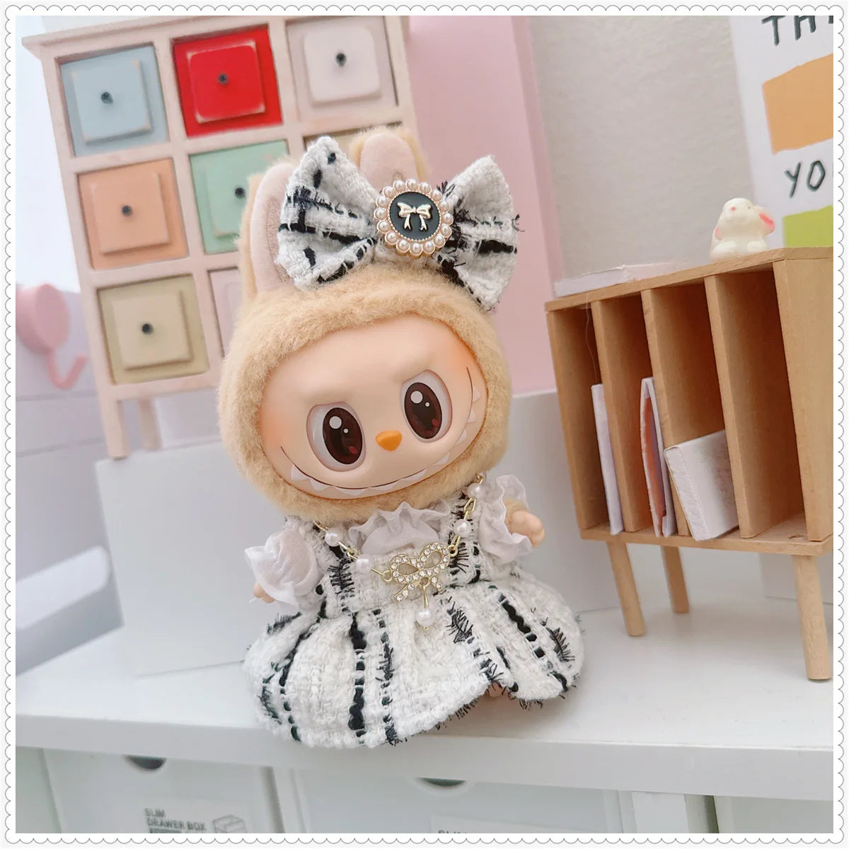17cm Labubu Doll Accessories Clothes Advanced Luxury Design Sweet Woolen Shawl Suit Skirt Labubu Clothes Messenger Bag Loafers