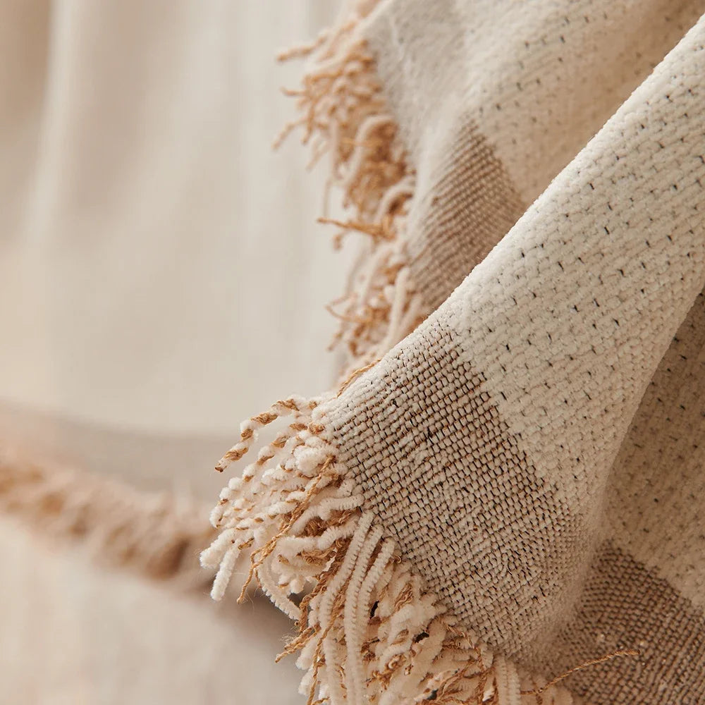 Nordic Style Tassel Throw Blanket  4 Season Use Sofa Cover with Dust & Anti Cat Scratch Protection Ideal for Travel & Home Decor