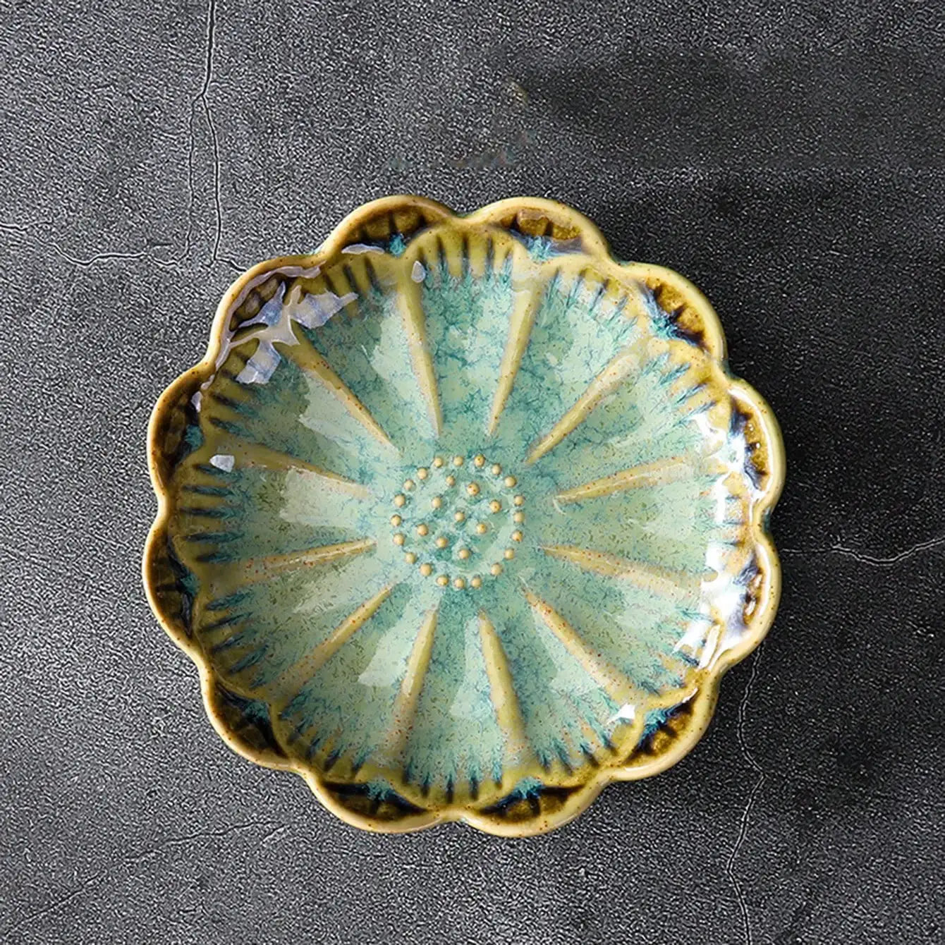 1PC Elegant Ceramic Lotus Leaf Jewelry Organizer Tray for Earrings, Rings, Gadgets, Perfect Birthday or New Year Gifts