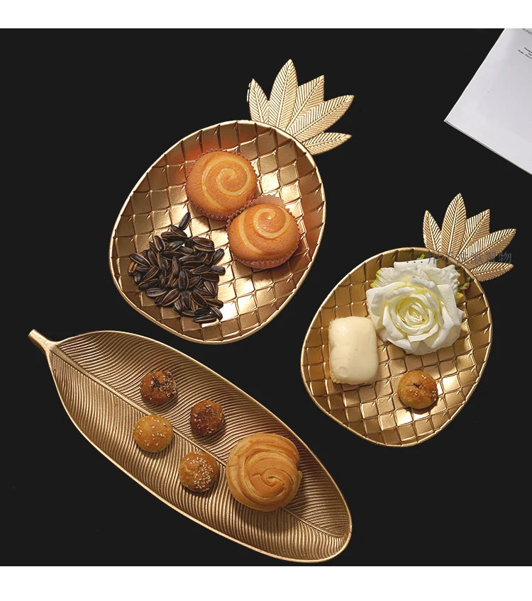 Nordic Wooden Tray Gold Leaf Shape Serving Tray Jewelry Pallet Fruit Snack Candy Dish Table Decoration Storage Organizer