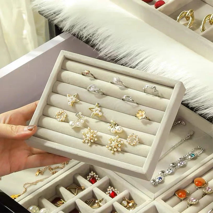 Velvet Jewelry Display Exquisite Jewellery Holder Portable Ring Earrings Necklace Organizer Storage Box Organizator Trays Beige
