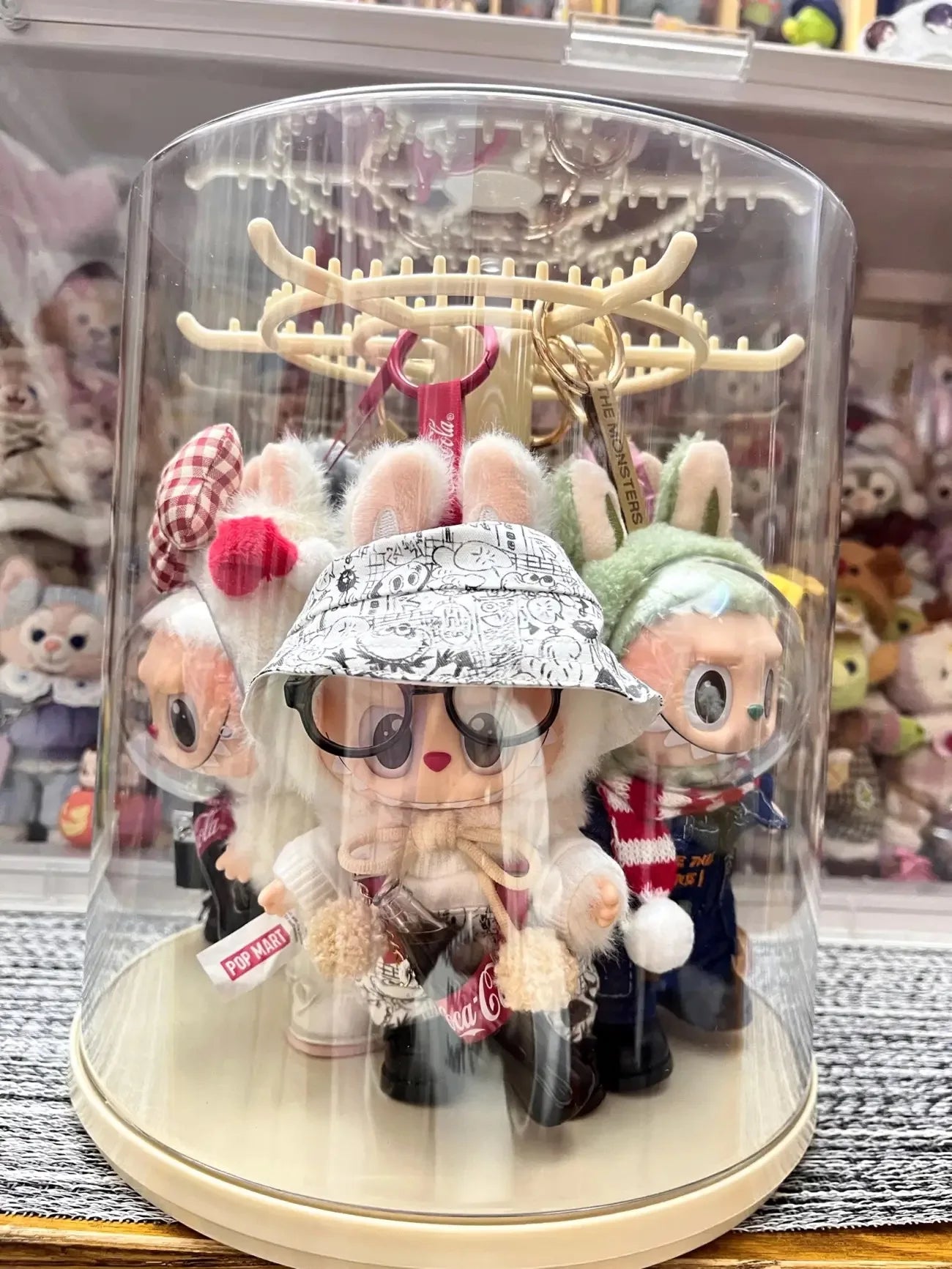 Labubu Pendant Display Box Rotating Transparent Labubu Doll  Storage Blind Box Storage Display Dustproof And Moisture-Proof