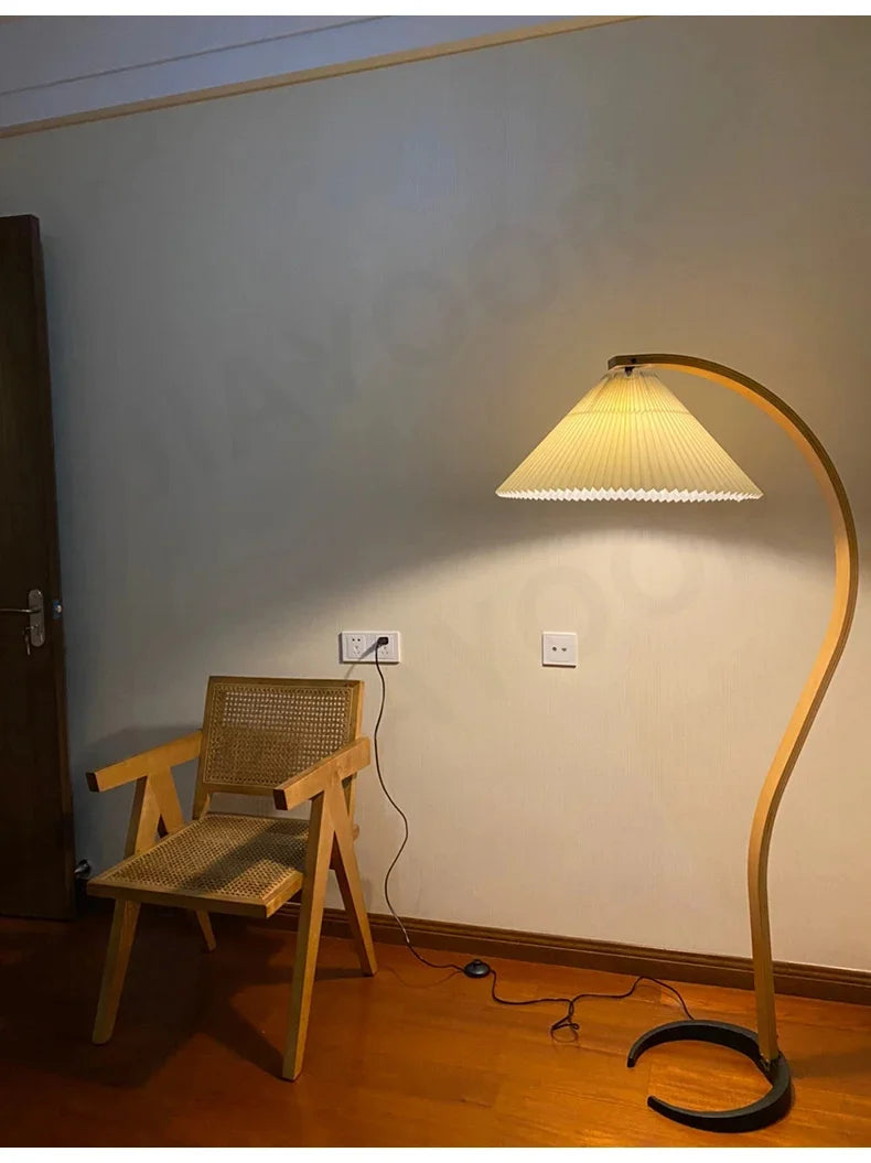 Room Decoration Floor Lamp Atmosphere Living Room High-End Feeling Bedroom Study Pleated Solid Wood Antique Standing Table Lamp