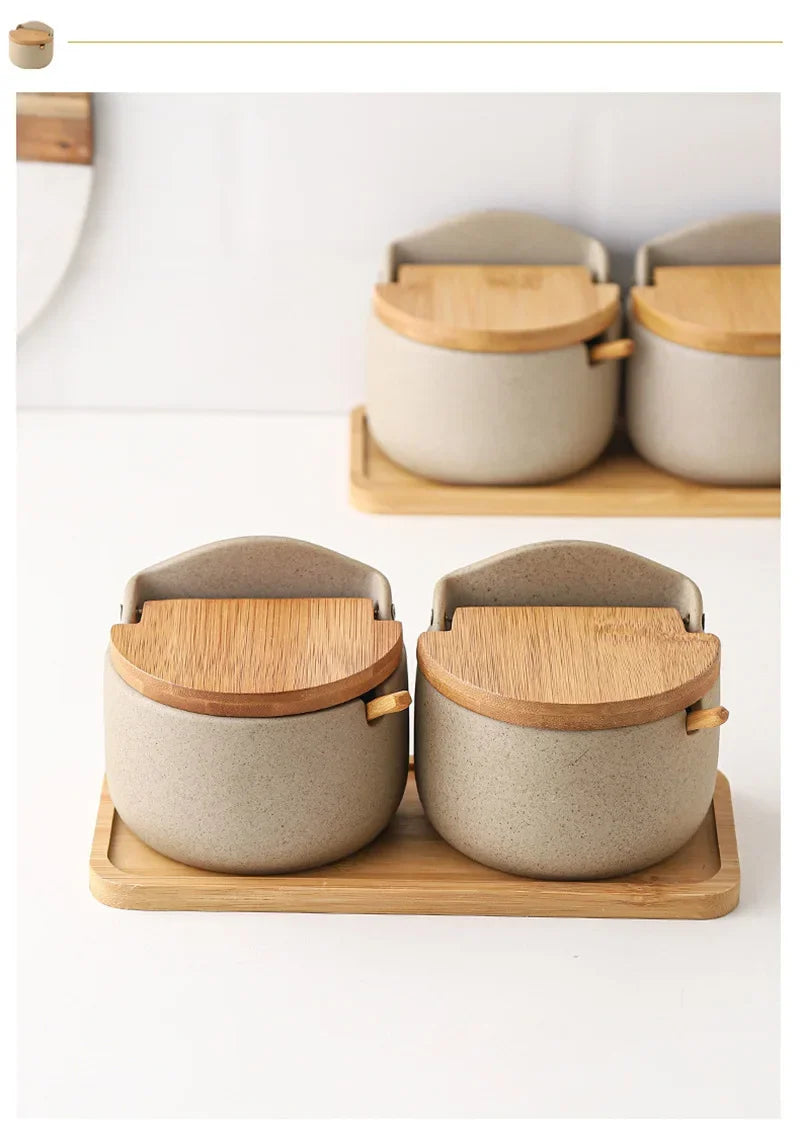 Japanese Style Ceramic Seasoning Jar Bamboo lid Spice jar With Spoon Kitchen Sugar Salt Spices Storage Box Household Container