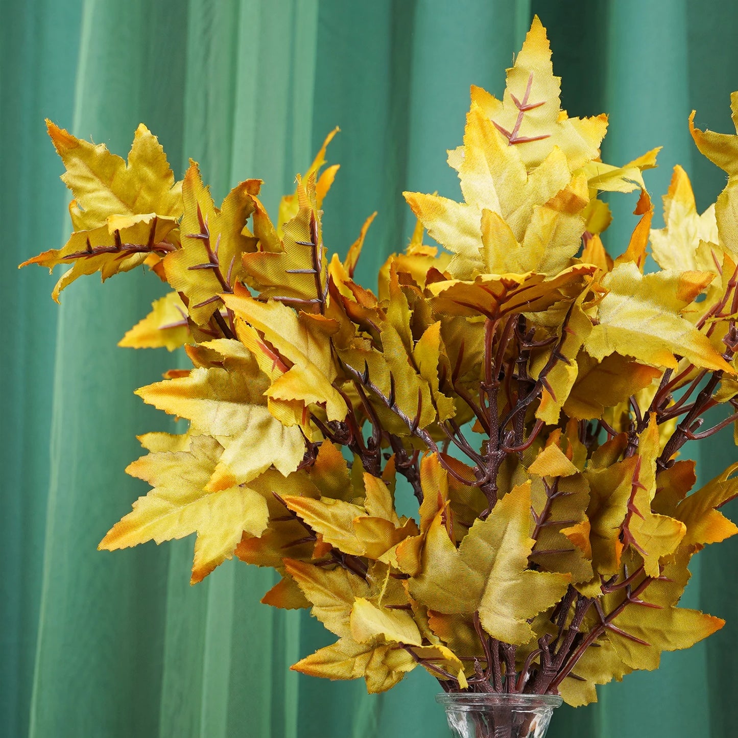 Fall Artificial Maple Leaf Flowers Bouquet for Home Room Decor Wedding Marriage Party Decoration Fake Plant Garden Vase Ornament