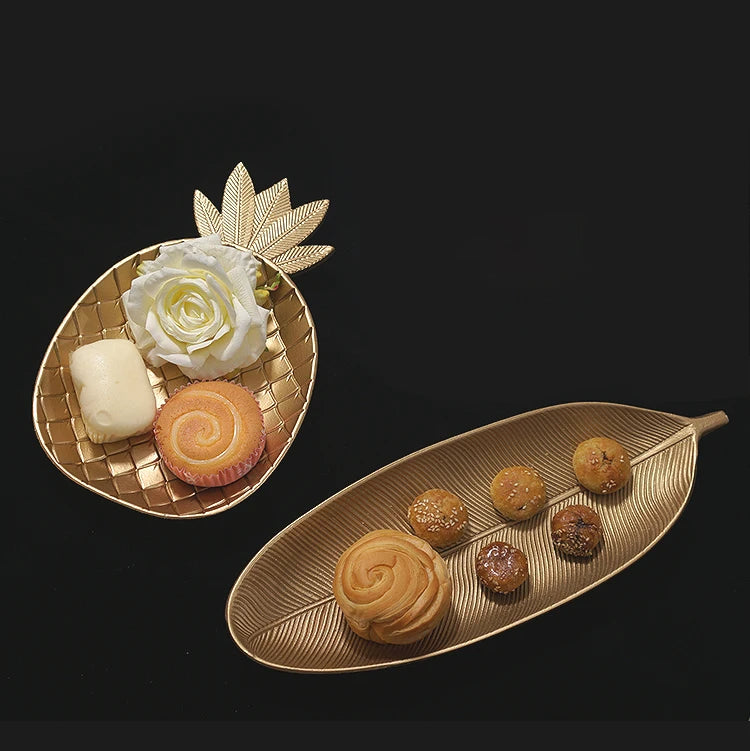 Nordic Wooden Tray Gold Leaf Shape Serving Tray Jewelry Pallet Fruit Snack Candy Dish Table Decoration Storage Organizer