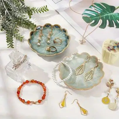1PC Elegant Ceramic Lotus Leaf Jewelry Organizer Tray for Earrings, Rings, Gadgets, Perfect Birthday or New Year Gifts