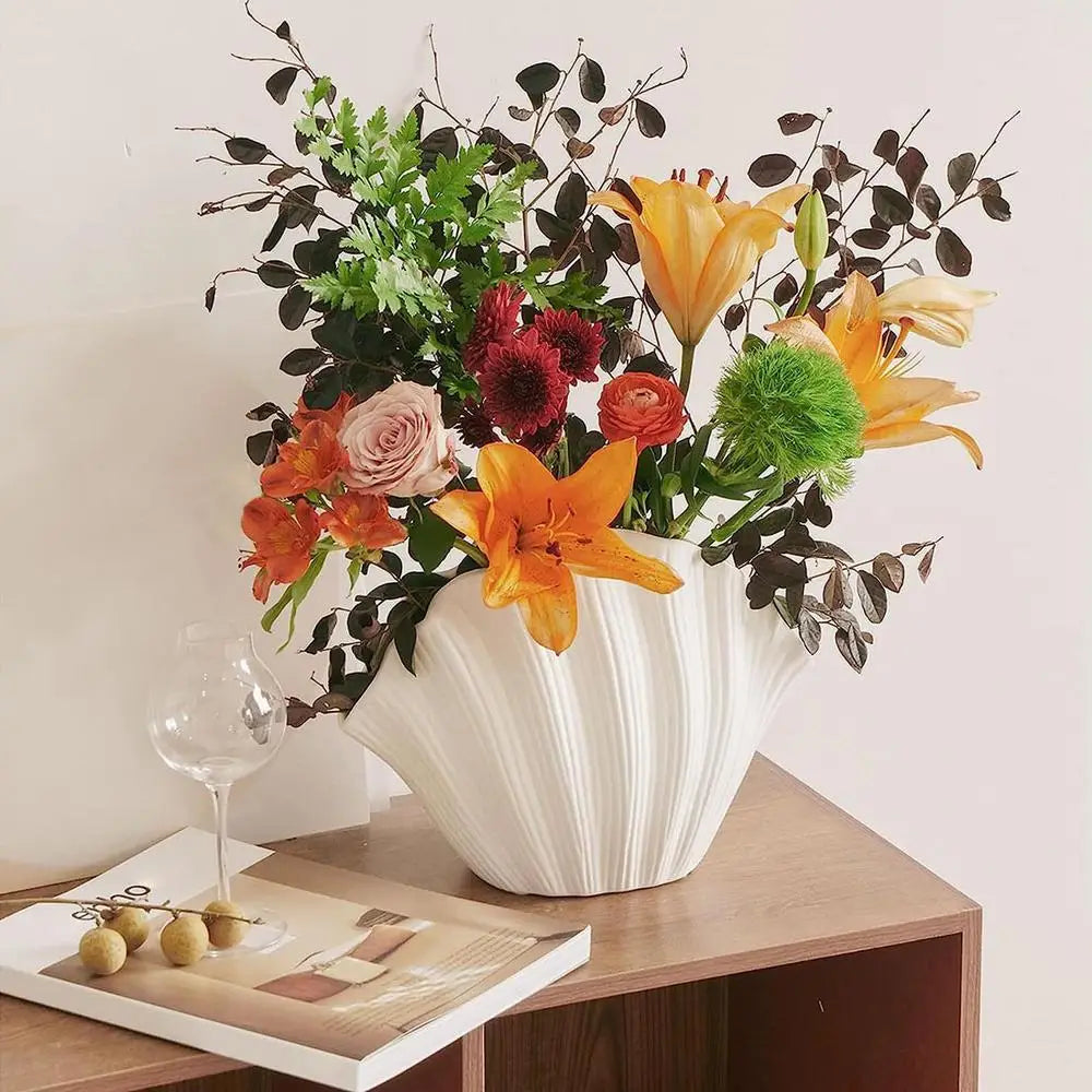 Simple Shell Organic Resin Vase Design Flower Pot Shell Flower Arrangement Creative Desktop Decoration Home Decoration