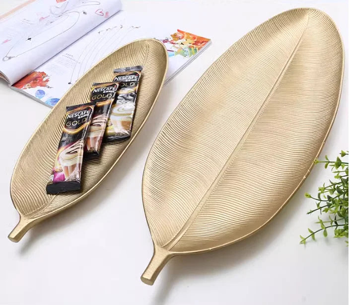 Nordic Wooden Tray Gold Leaf Shape Serving Tray Jewelry Pallet Fruit Snack Candy Dish Table Decoration Storage Organizer